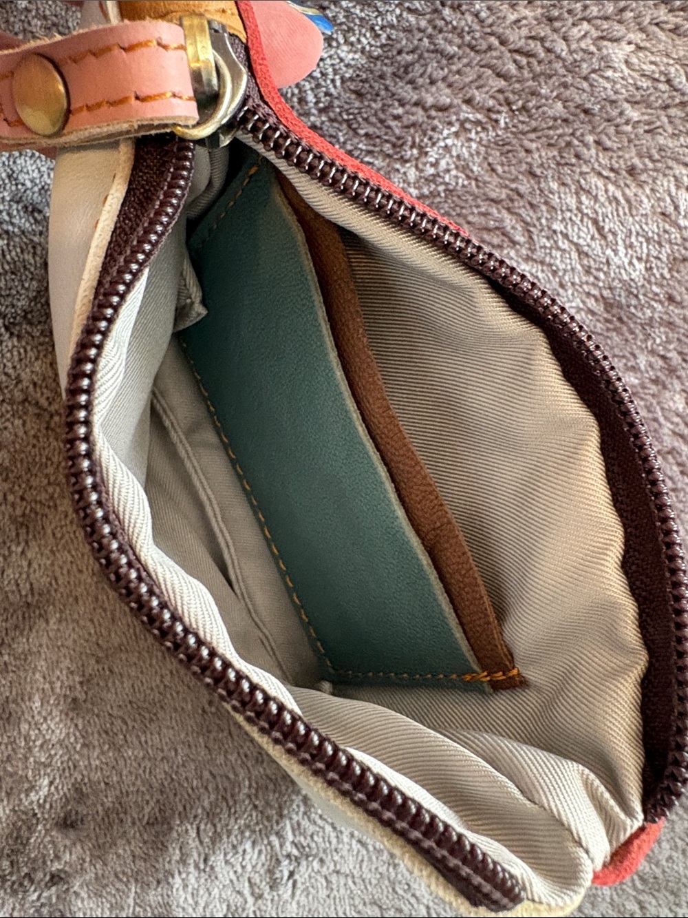 Multicolor Leather Leaf Appliqué Tote Bag - Women - Picture 7 of 10